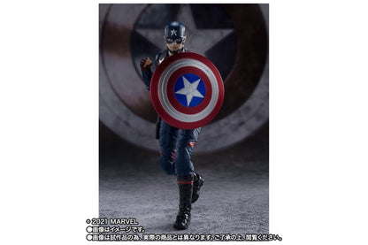 S.H. Figuarts The Falcon et le Soldat de l'Hiver - Captain America (John F. Walker)