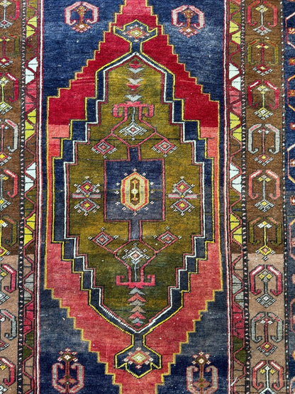 Turkish Yahyali Rug | 3' 8" x 6' 5"